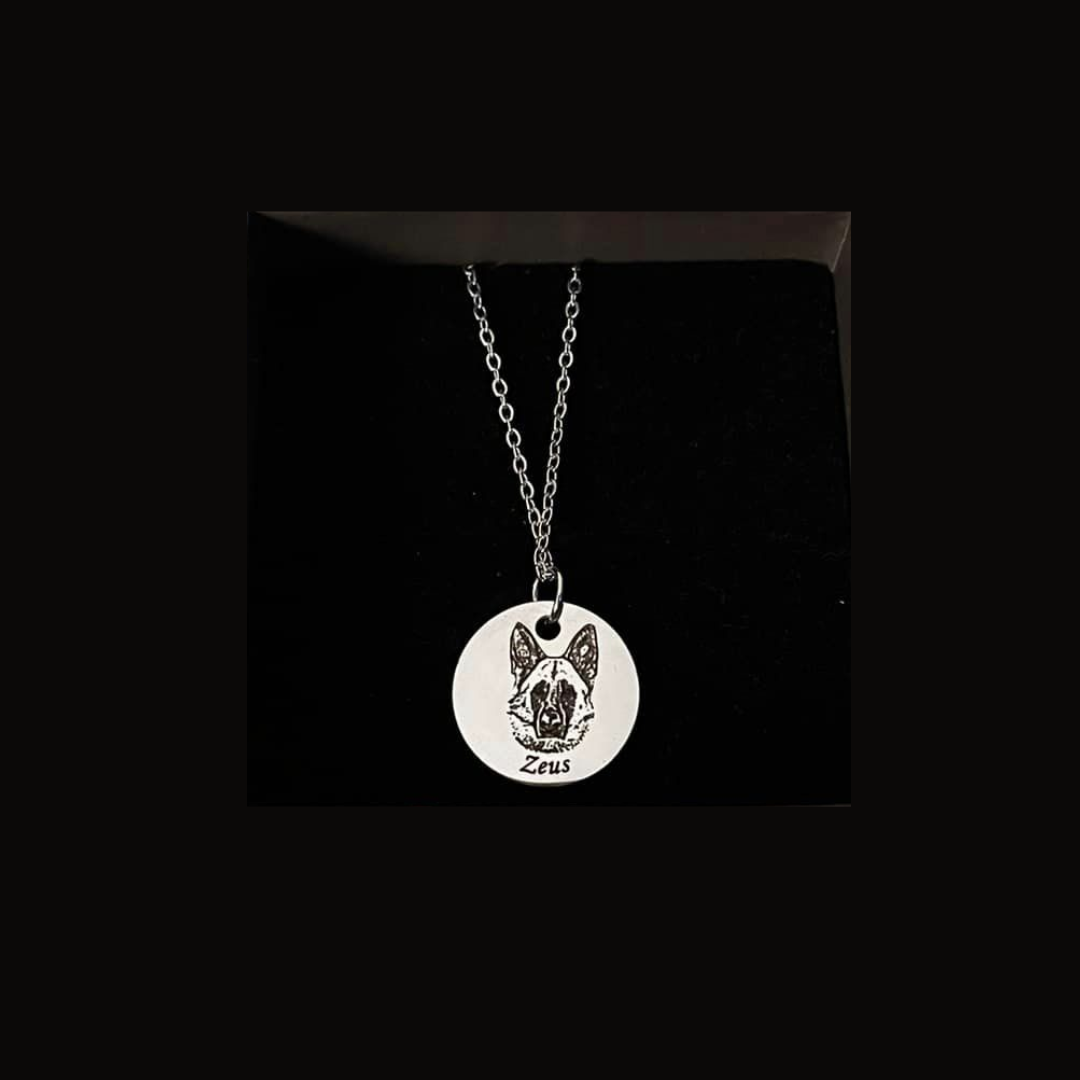🐾 Eternalize Your Beloved Pet's Memory with Anavia's Personalized Pet Portrait Necklace! 🌟🐕🐈
